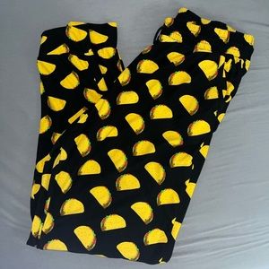 Buttery soft taco joggers sz XL